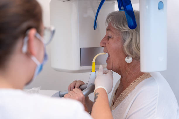 Best Mobile Emergency Dentist in Lewisburg, OH